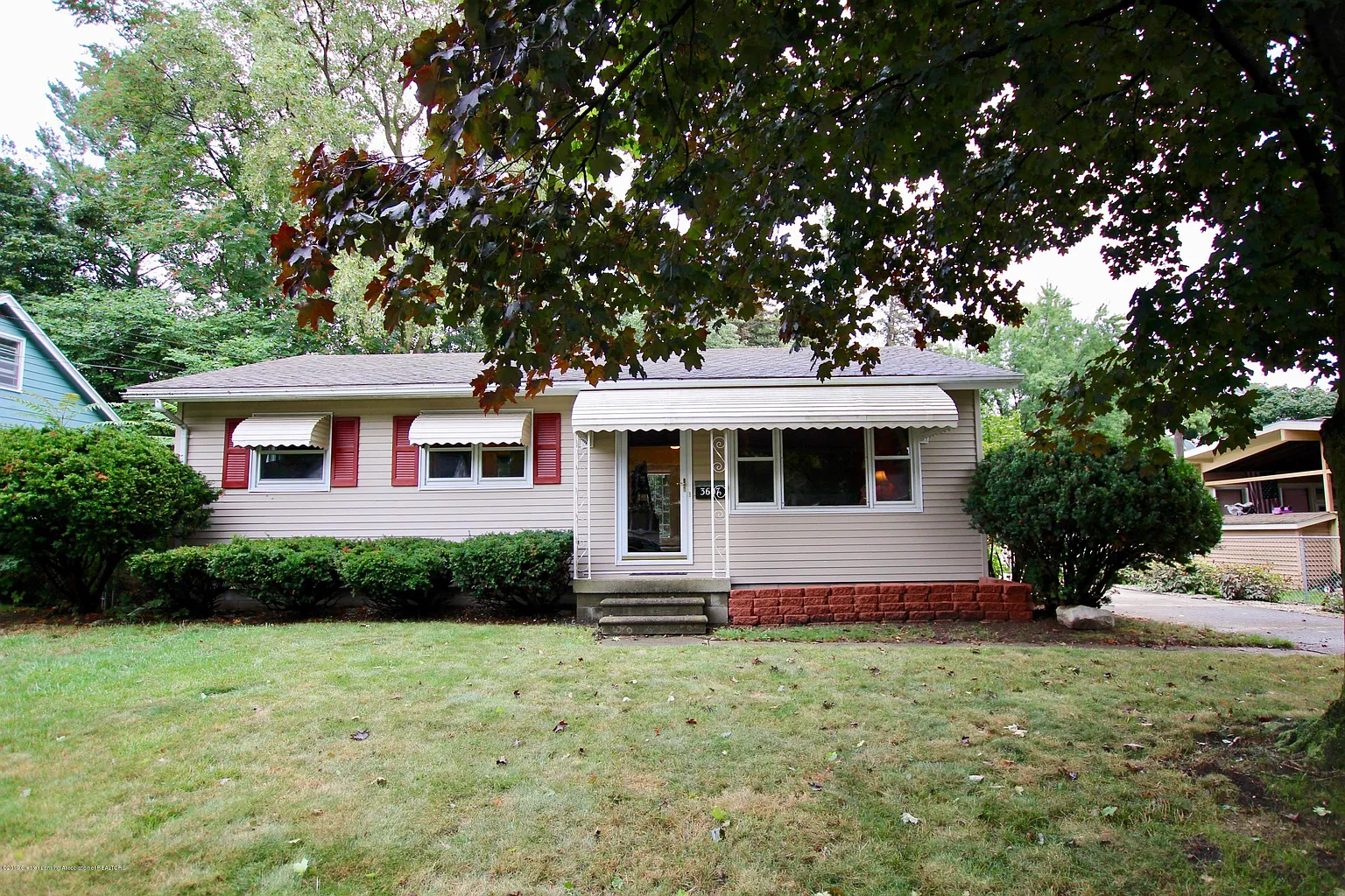 3607 Schlee St photo 1