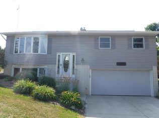 3422 County Road Cr, Manitowoc, WI 54220