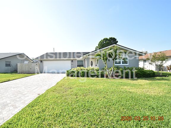 3rd image of 2600 60th Ave S