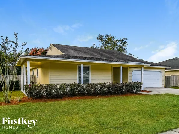 4560 N Crosstie Rd, Jacksonville, FL 32257