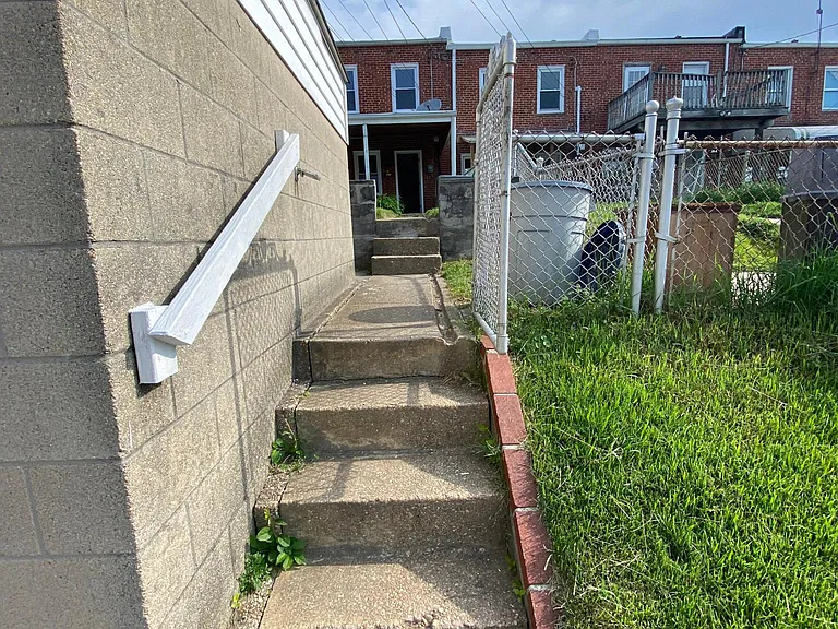 7431 Holabird Ave — Photo 31