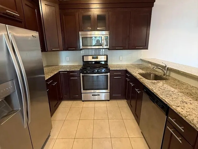 102 E Elizabeth Ave #406 — Photo 11