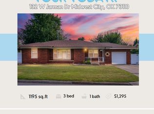 132 W Jarman Dr, Midwest City, OK 73110