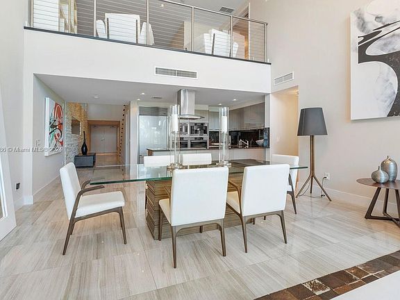 4th image of 6899 Collins Ave Unit 404
