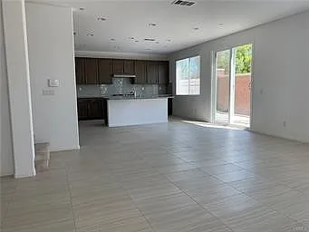 4 bed, 2438 sqft, $3,850 — Photo 2