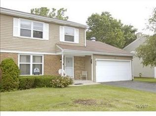 625 Smith Ave, Lake Bluff, IL