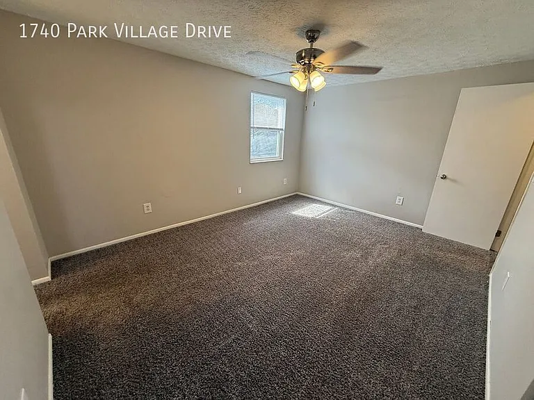 1740 Park Village Dr — Photo 13