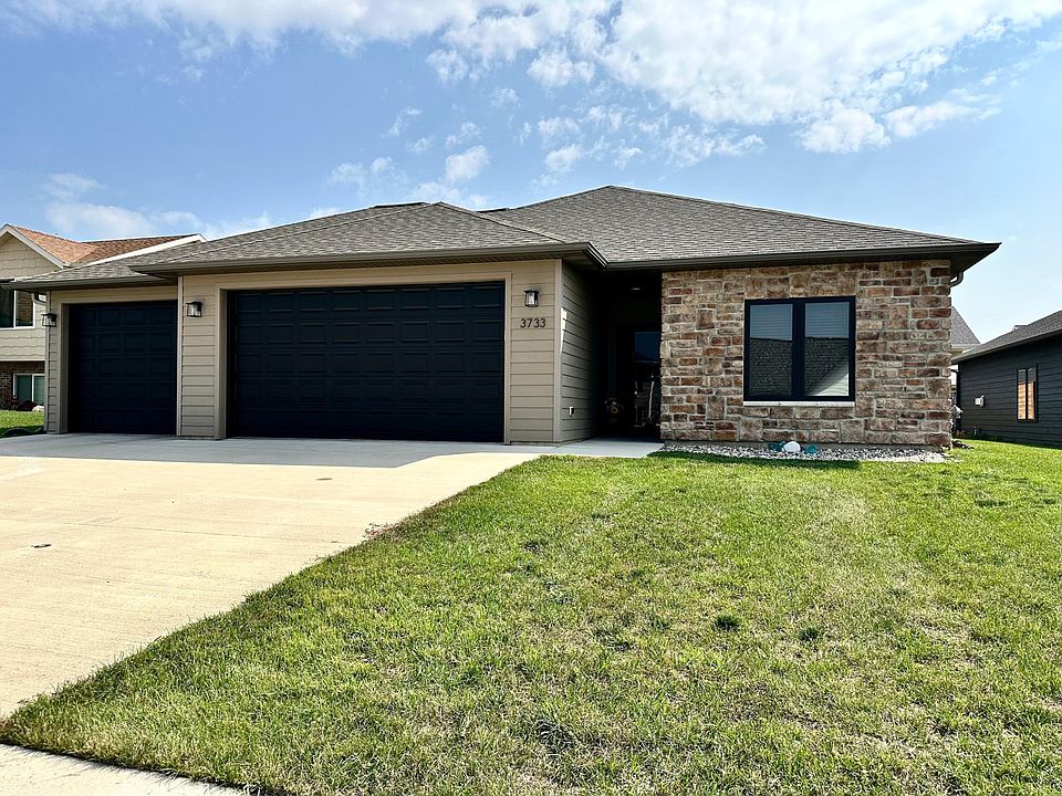 3733 Keokuk Ave, Spirit Lake, IA 51360 Zillow