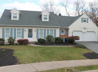 6 Woodchuck Ln, Stevens, PA 17578