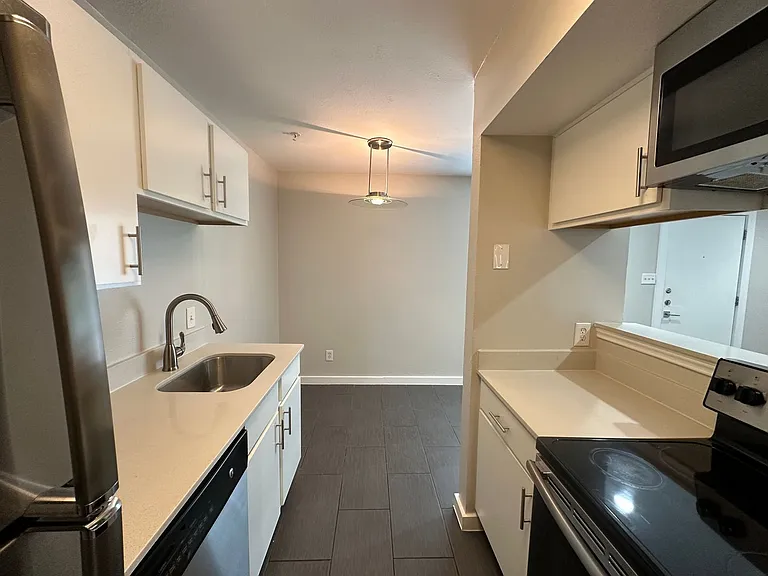5408 Reiger Ave — Photo 9