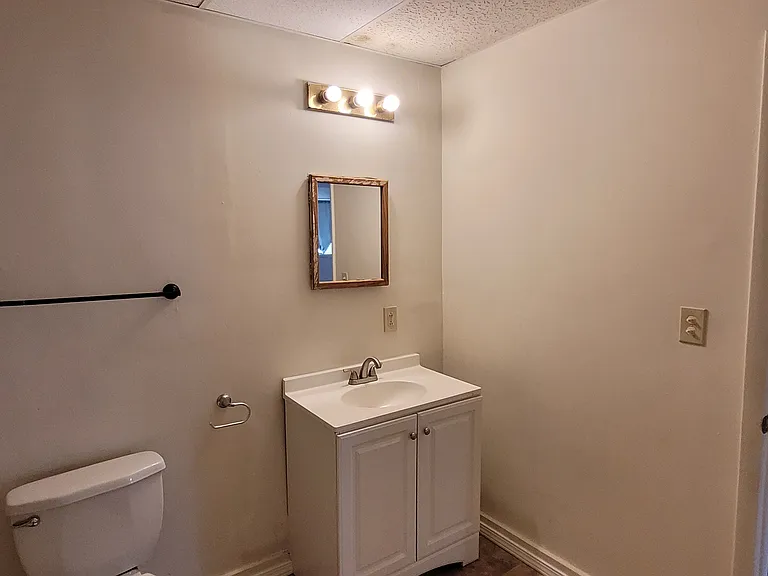 3 Summit Ave #3B — Photo 7