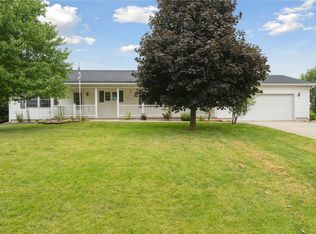 609 Grove St NW, Shellsburg, IA 52332