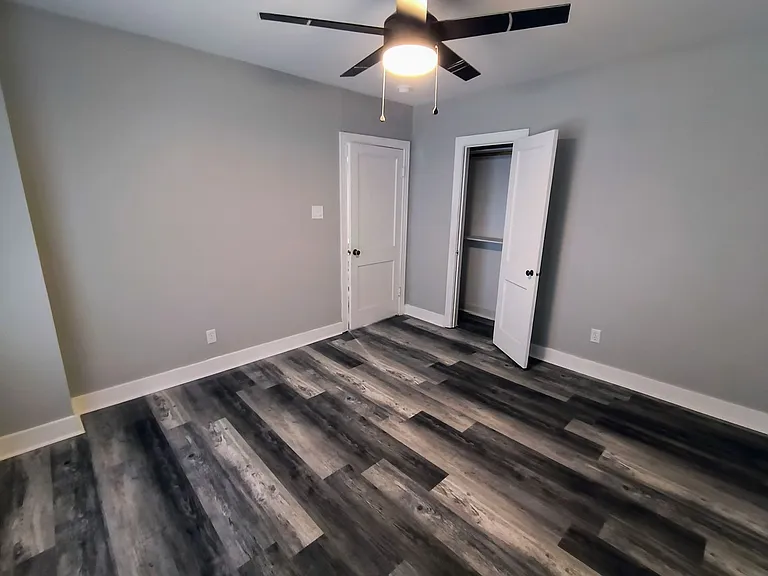 2304 Palmer Dr — Photo 16