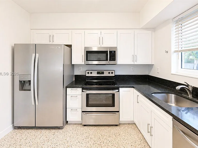 3630 Percival Ave — Photo 3