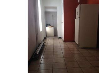 618 Moss St, Reading, PA 19604