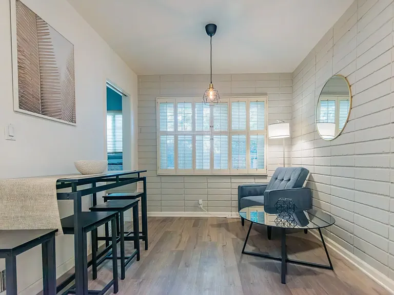 401 S Rodeo Dr #F2 — Photo 12