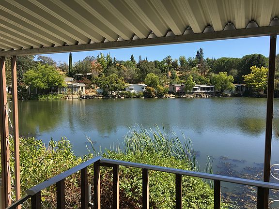 2nd image of 6513 Lake Dr