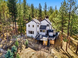 19075 Saddleback Ln, Bend, OR 97703