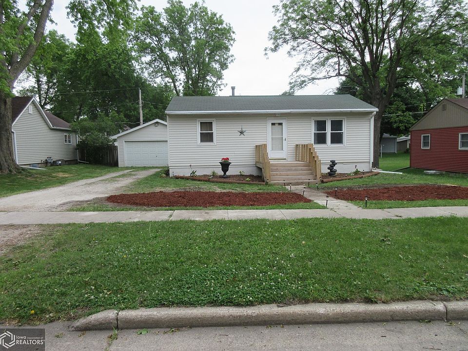 1st image of 1309 E Linden St