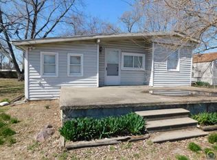 1421 NW Tyler St, Topeka, KS 66608