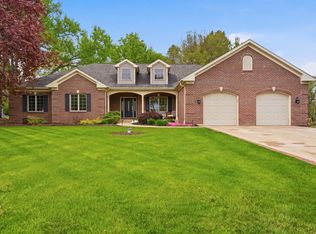 2414 Mehring Ave, Johnsburg, IL 60051