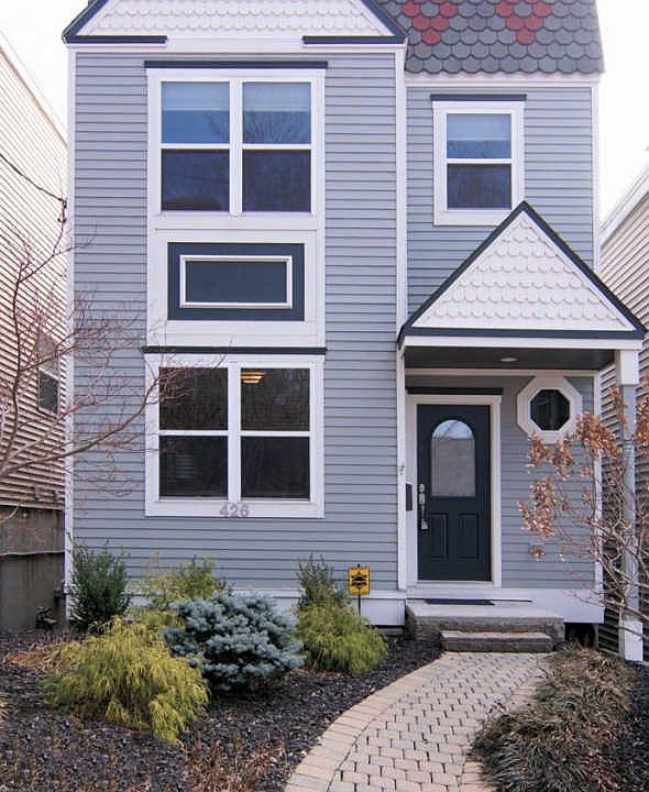 1st image of 426 Strafer St