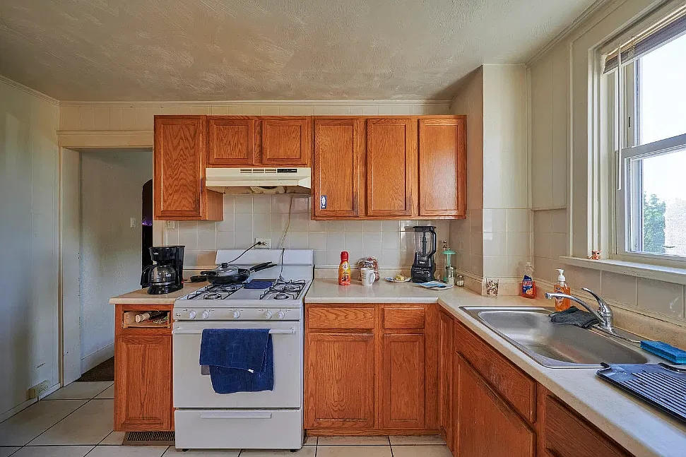 2 bed, 1254 sqft, $1,189 — Photo 3