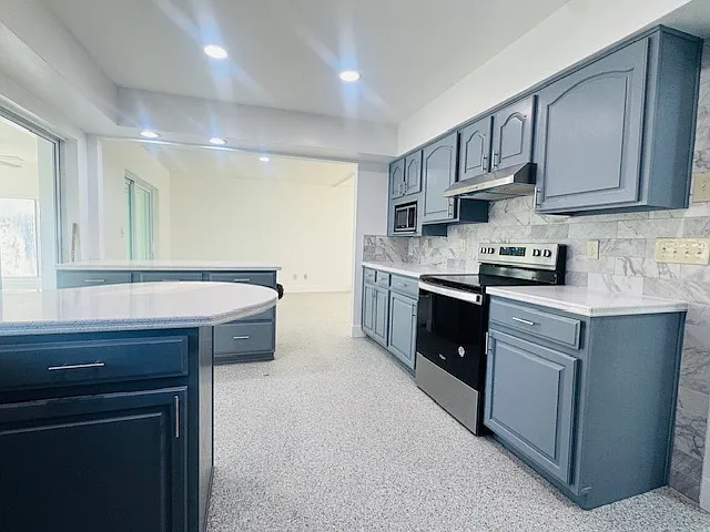 13815 Good Life Rd — Photo 9