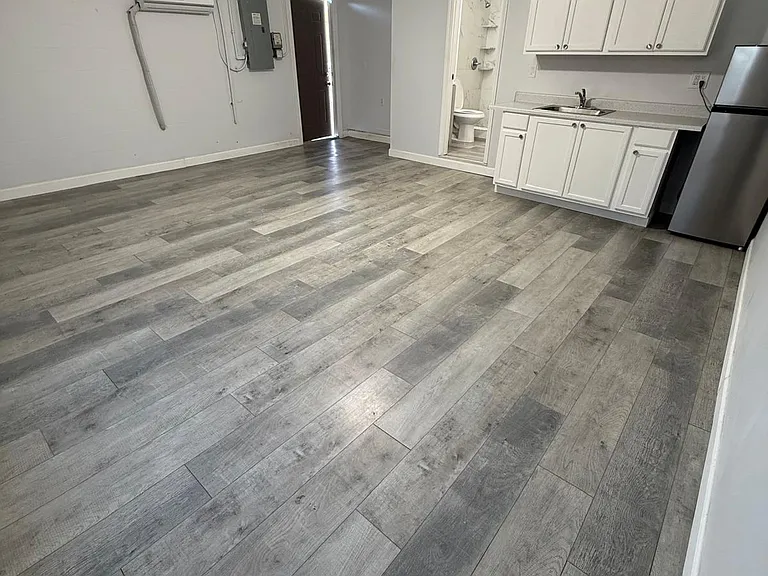 435 Cart Ct #1 — Photo 1