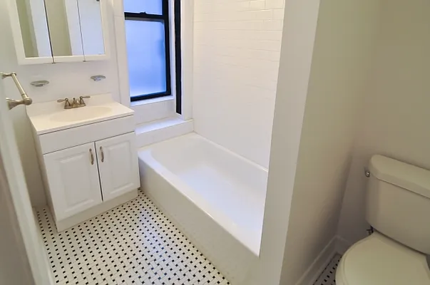 Rented by Citi Habitats | media 23