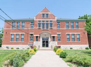 230 West Dunklin (Carpenters' Building) - 100, Jefferson City, MO 65101