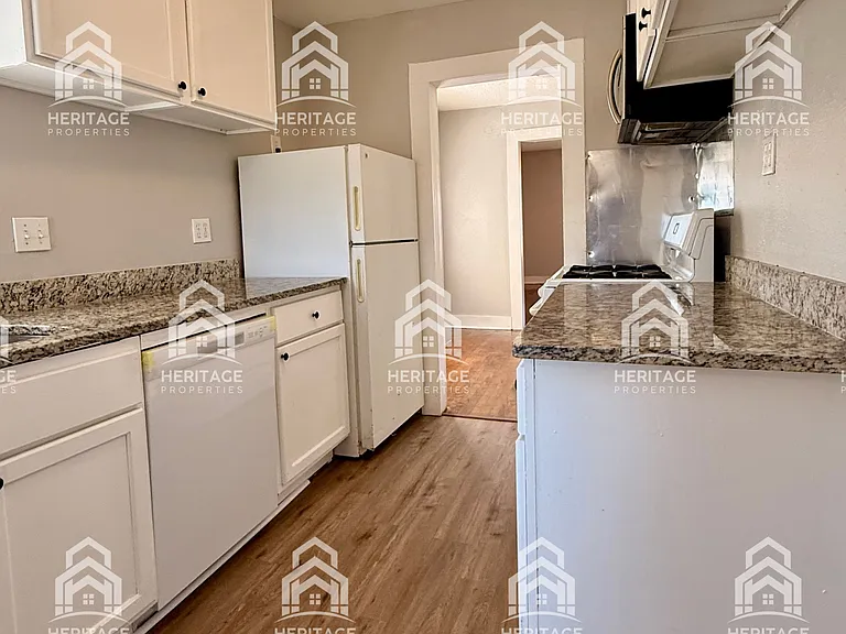 5809 Kilpatrick Ave — Photo 4