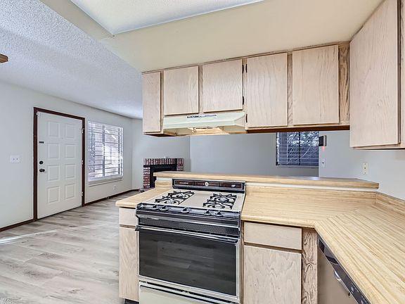4th image of 1444 Tamareno Cir #17
