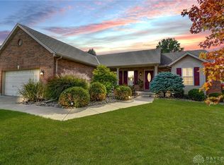 519 Babbling Brooke Dr, Monroe, OH 45050