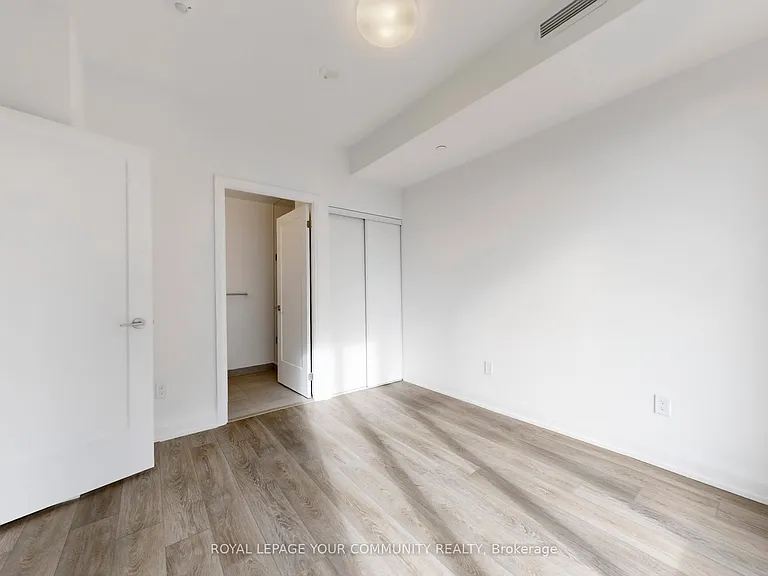 20 Soudan Ave #2504 — Photo 14
