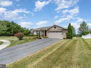 20 Wargo Ln, Dillsburg, PA 17019