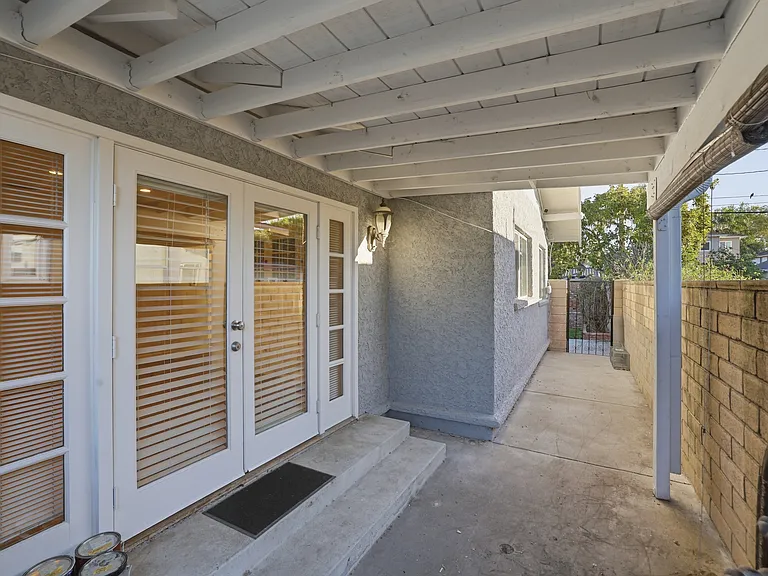 3981 Larchwood Pl — Photo 15