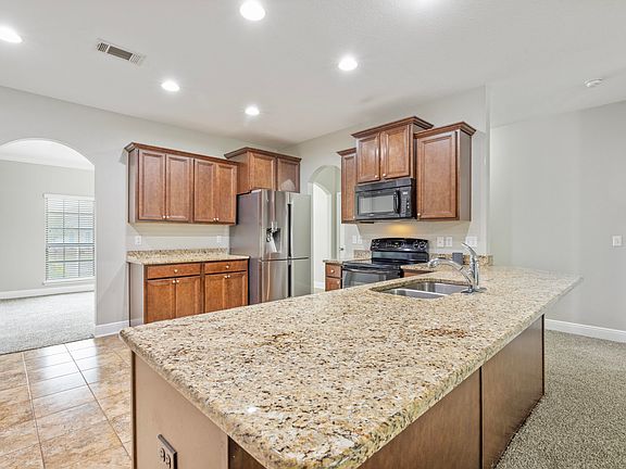 5th image of 3573 Autumn Woods Dr