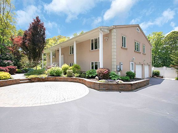 3rd image of 108 Cypress Dr