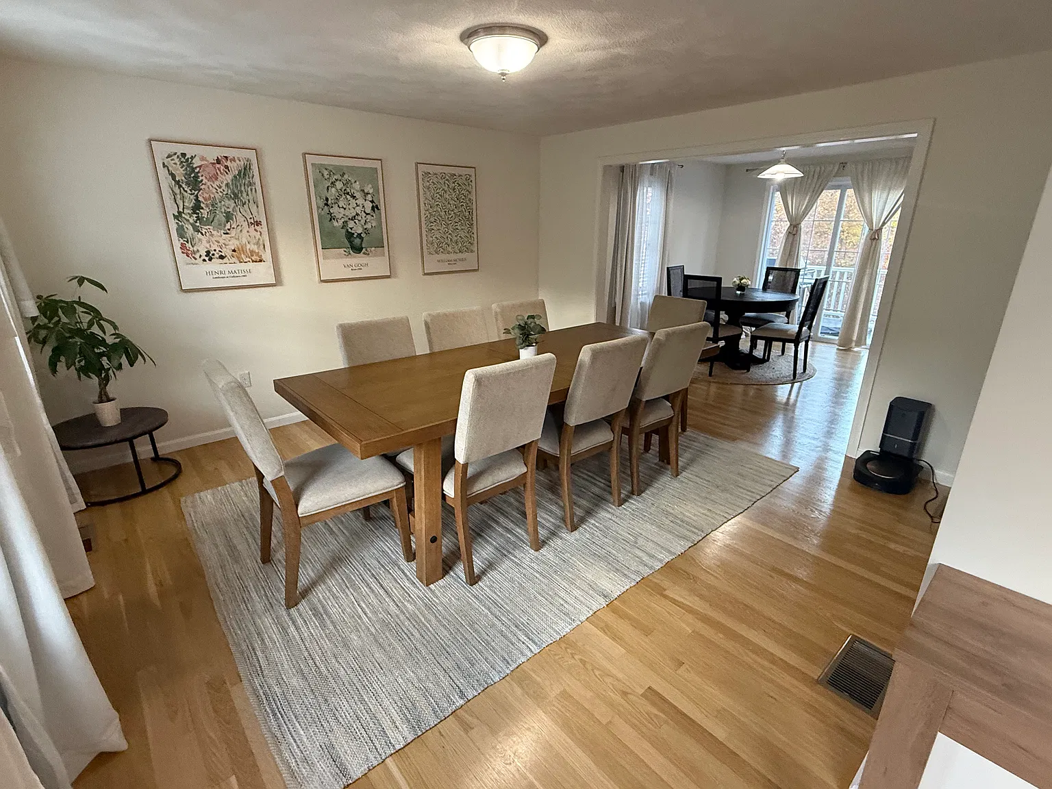 3 bed, 2.5 bath, 1872 sqft, $3,950 — Photo 2