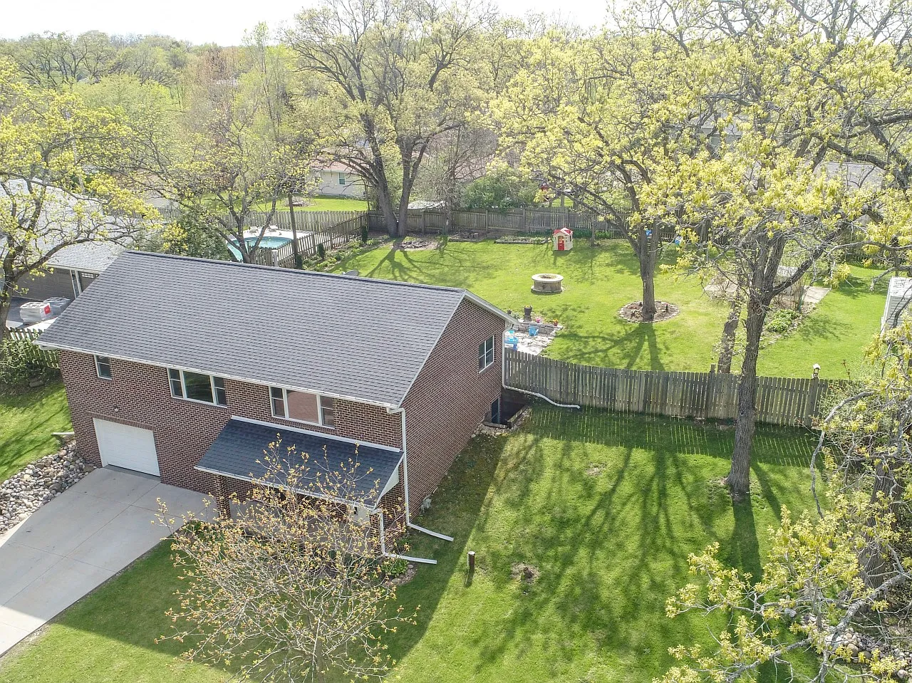 8532 Park St photo 1