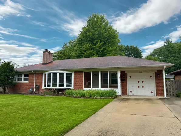 908 S Vail Ave, Arlington Heights, IL 60005