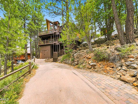 3rd image of 1070 E LAKE MEADOW Circle