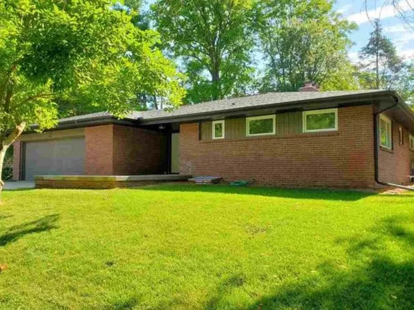 1640 E Manor Dr, Lincoln, NE 68506