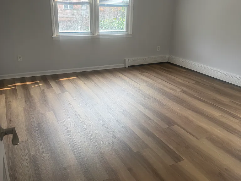 8 Greenwood Rd #1 — Photo 20