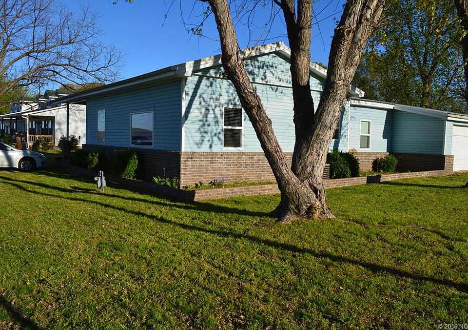 1st image of 600 E Elm Ave