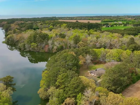 2483 Pond Drain Dr, Cape Charles, VA 23310