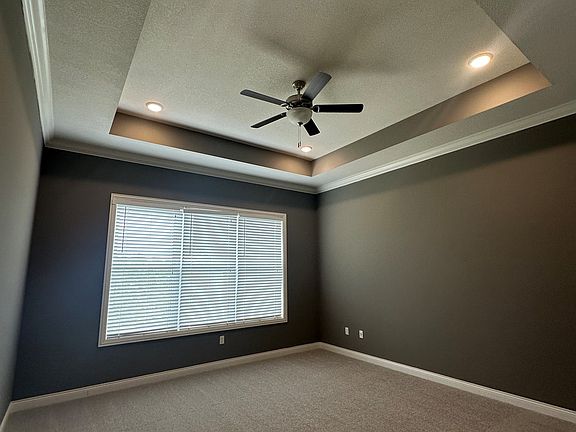 4th image of 1505 Residence Dr