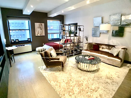 Rented by HOME RESIDENTIAL LLC | media 1