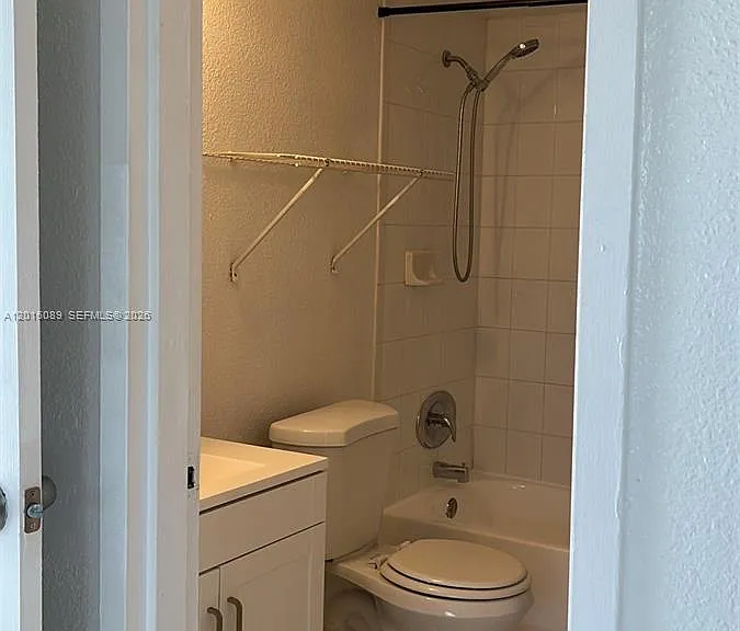 5100 SW 41st St #Penthouse 6 — Photo 40